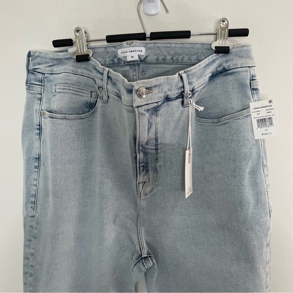 NWT Good American Good Legs Crop Long Fray Hem Jeans size 18 Blue669 - Picture 5 of 9